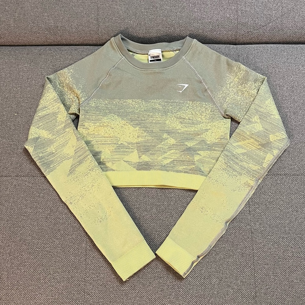 NWT ADAPT OMBRE CROP TOP Triangle | Taupe Grey Print Gymshark Womens XS